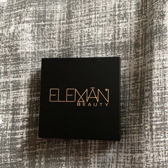 Ipsy bag and contents - Picture 4 of 13